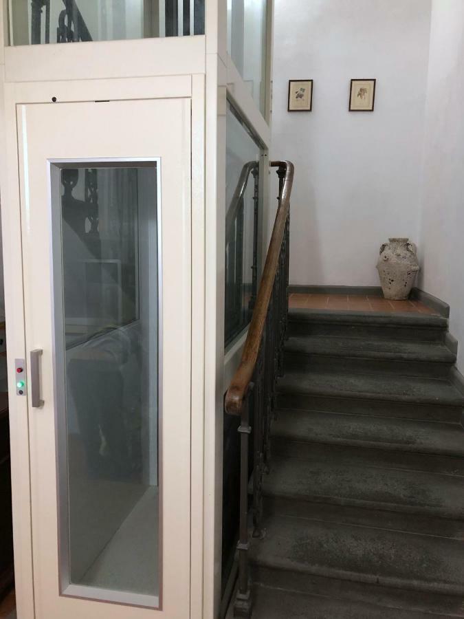 Casa Vacanza Ilia Пеша Екстериор снимка