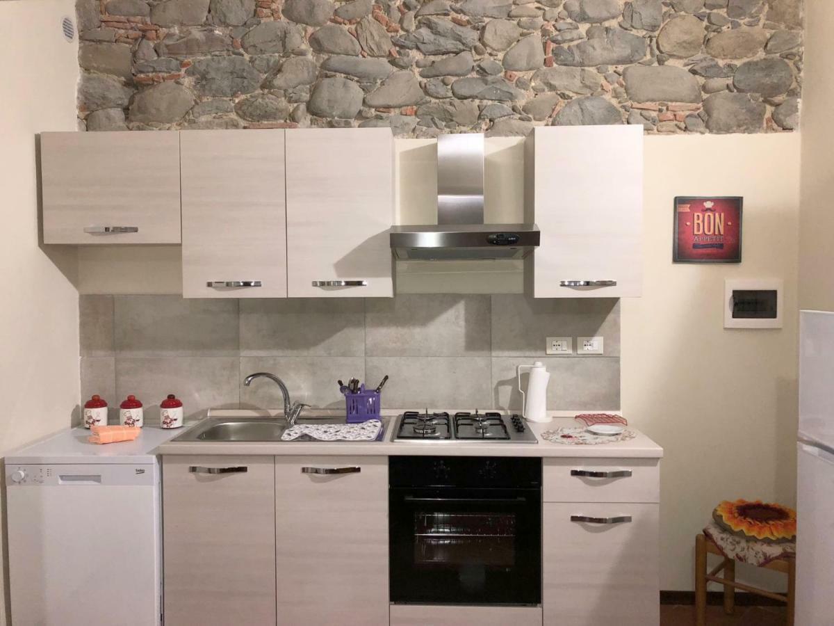Casa Vacanza Ilia Пеша Екстериор снимка