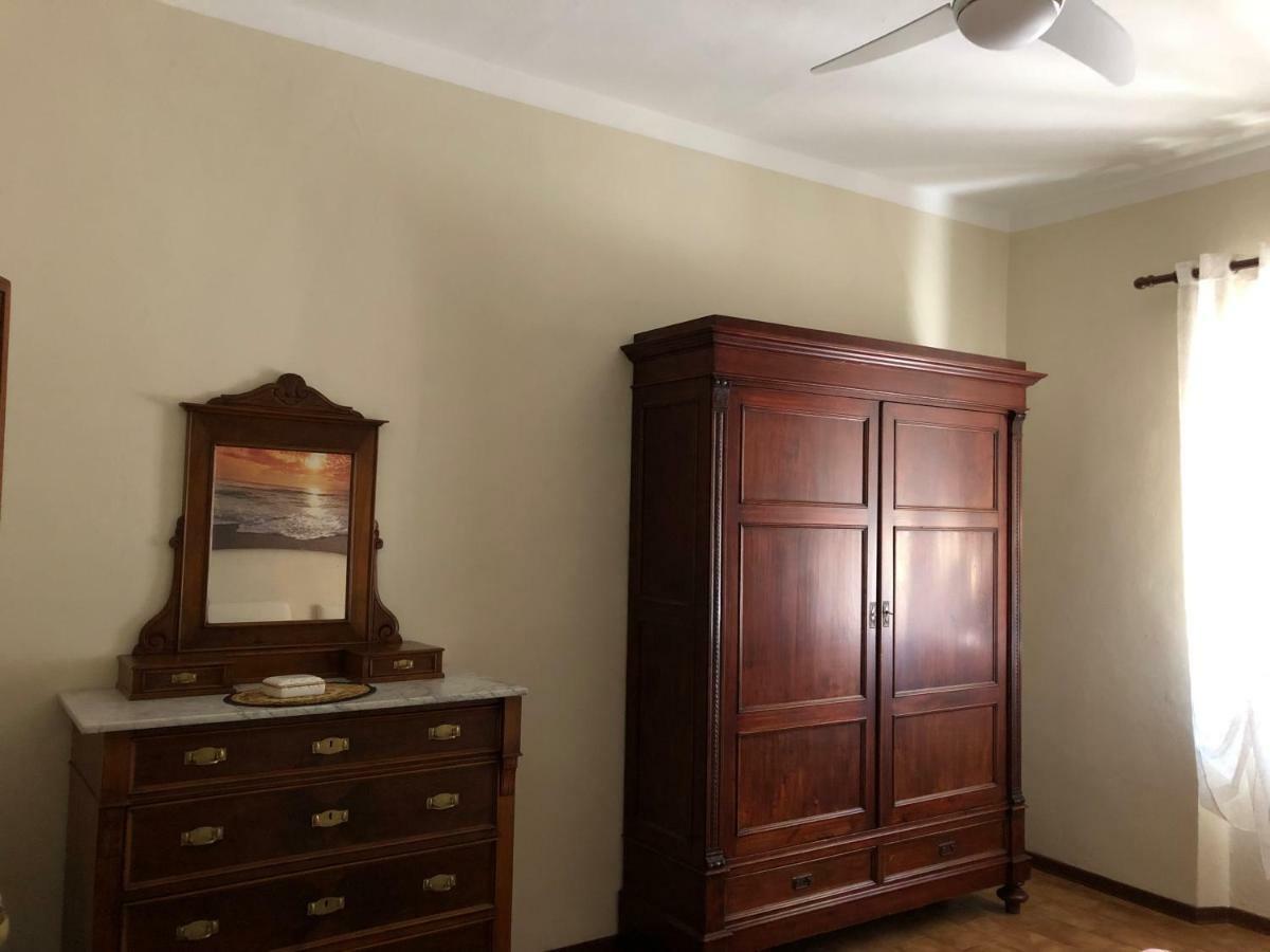 Casa Vacanza Ilia Пеша Екстериор снимка