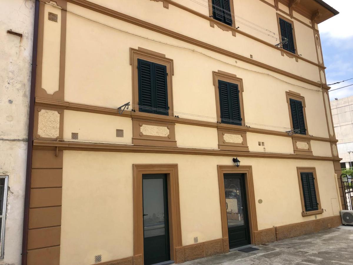 Casa Vacanza Ilia Пеша Екстериор снимка