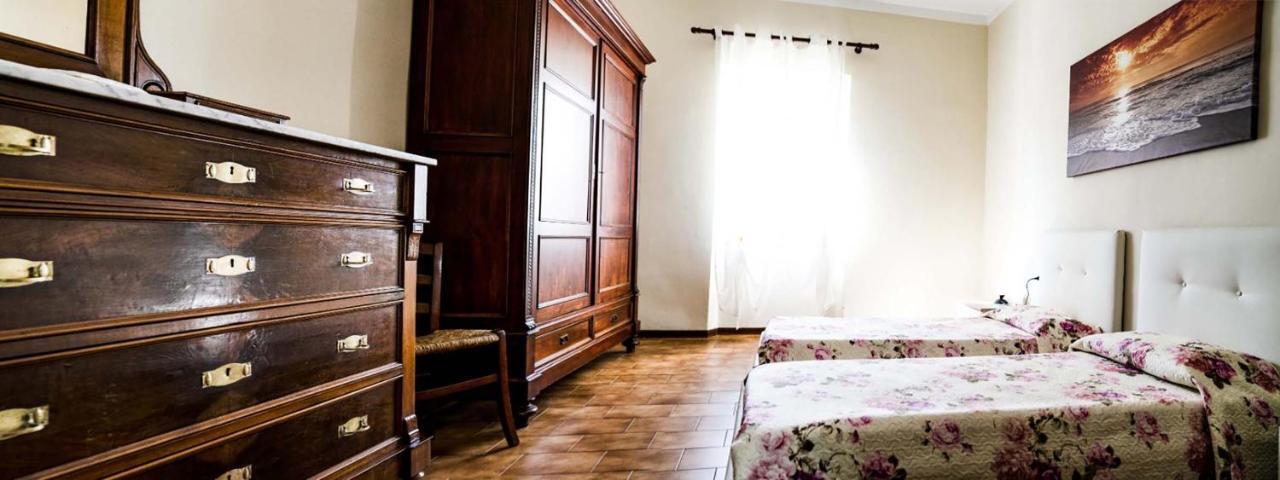 Casa Vacanza Ilia Пеша Екстериор снимка